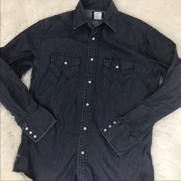 Wrangler Other - Men’s  Wrangler Denim Button Down Top Size M